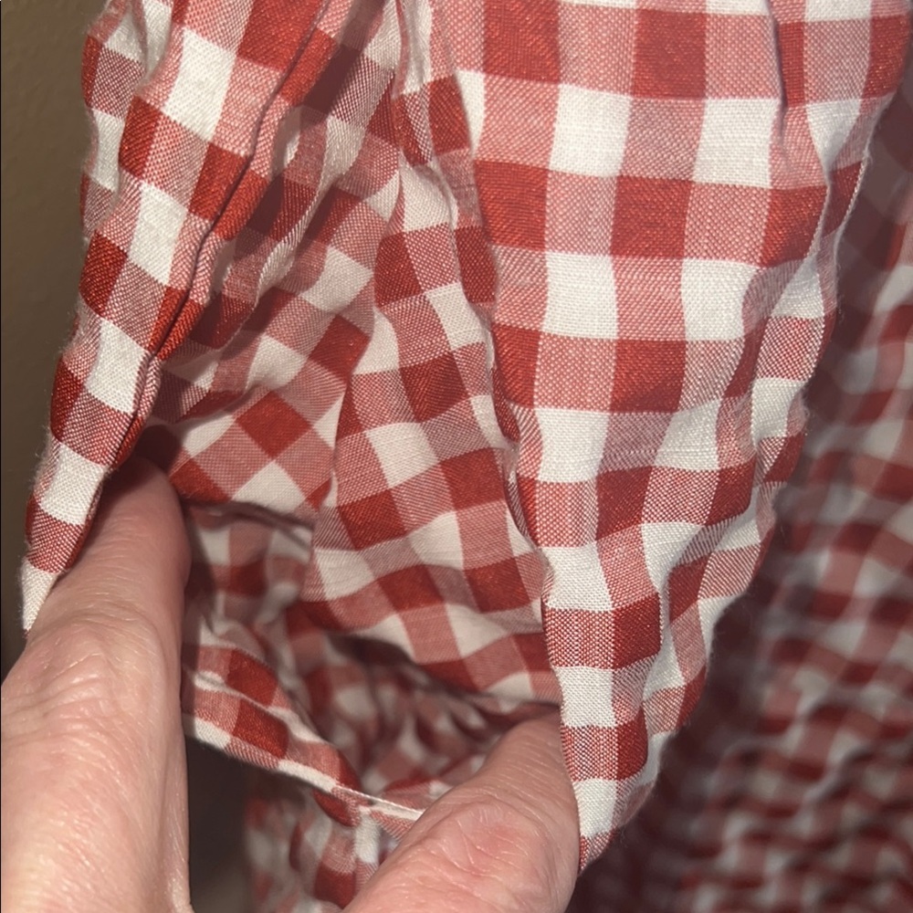 Red and White Tiered Flutter Sleeve Sundress - Picture 8 of 16
